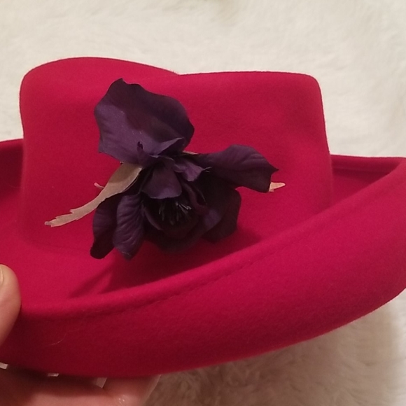 Red Hat Society Scala 100 % Wool Red Fedora Hat - Picture 2 of 5